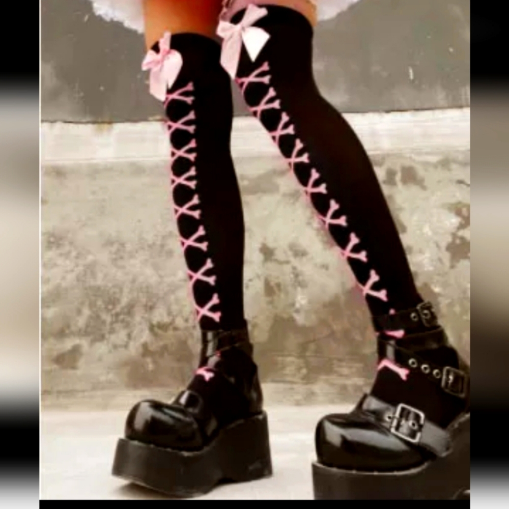 Bones & Bows Knee High Tights Stockings - Picture 11 of 16